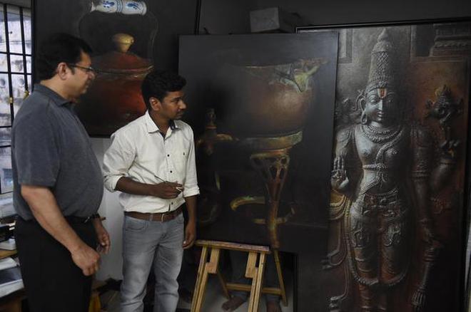 Santhana Krishna and artist B. Venkatesan at the Asian Art Gallery
