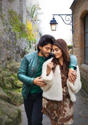 Allu Arjun and Pooja Hegde in the film