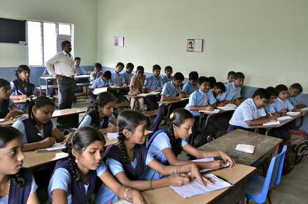 Pupil-teacher ratio better in govt. schools: Economic Survey - The ...