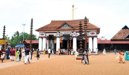 “Periyar was in the forefront of every aspect of the Vaikom struggle.” A view of the Vaikom MahadevaTemple. Vipin Chandran